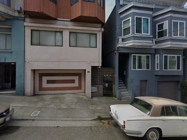 House image located at Camden, NJ 08104