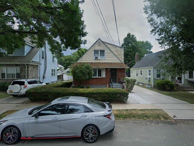 House image located at Floral Park, NY 11001