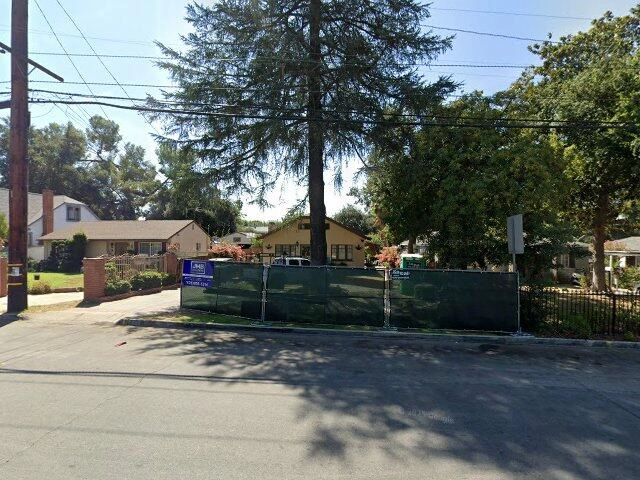 House image located at Altadena, CA 91001