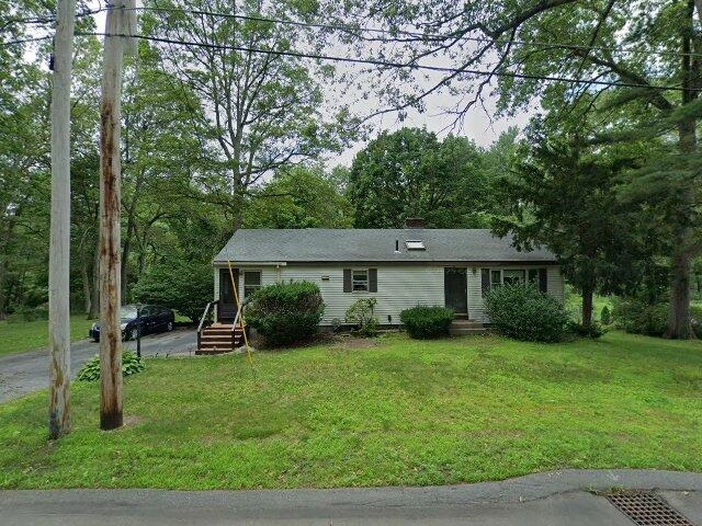 House image located at Littleton, MA 01460