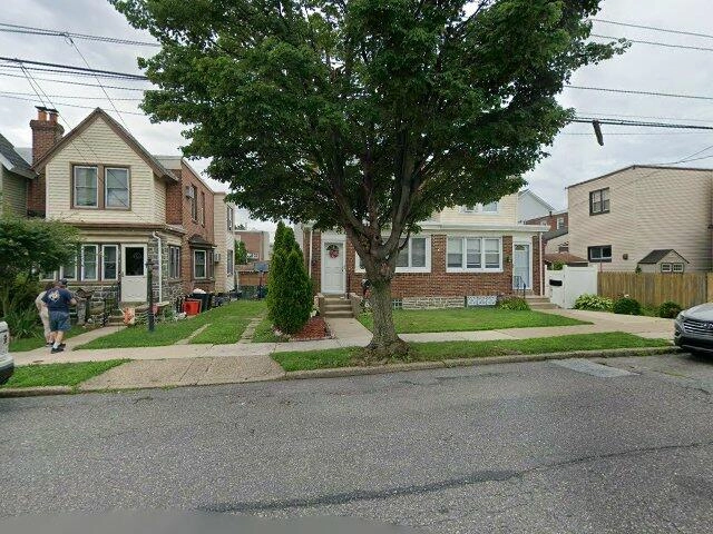 House image located at Philadelphia, PA 19111