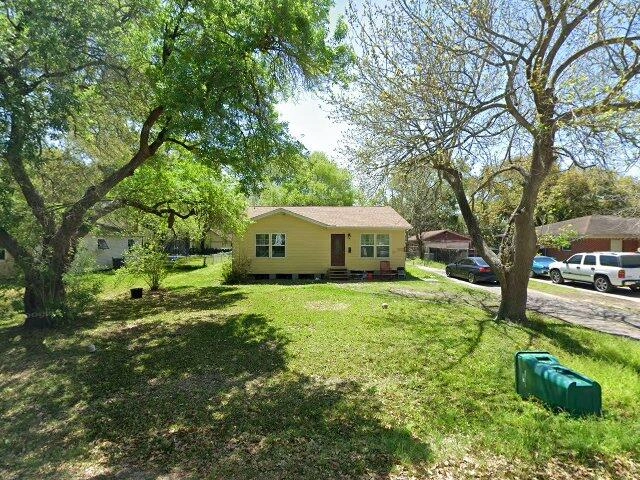 House image located at La Marque, TX 77568