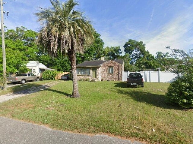 House image located at Jacksonville, FL 32210