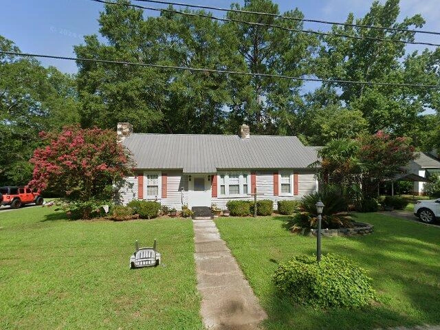 House image located at Laurens, SC 29360