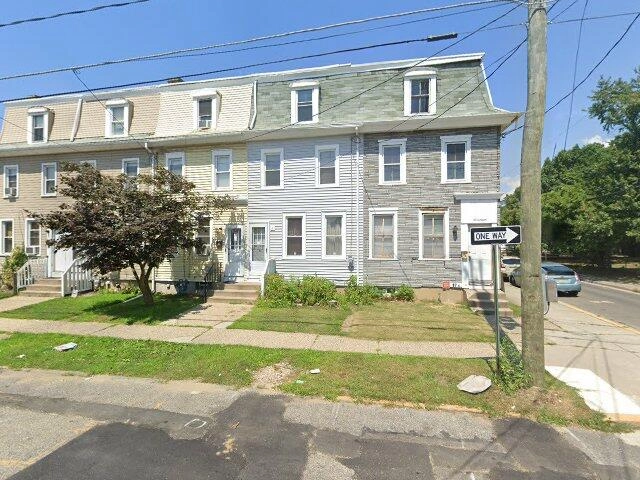 House image located at Gloucester City, NJ 08030