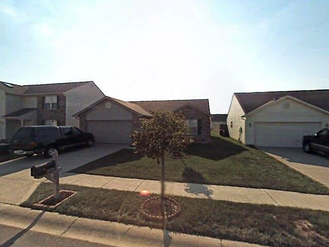 House image located at Noblesville, IN 46062