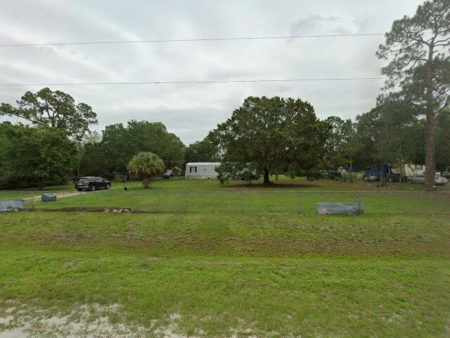 House image located at Clewiston, FL 33440