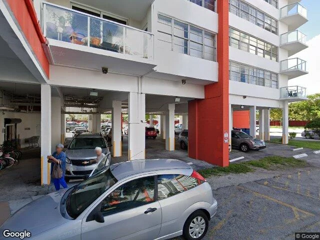 House image located at Miami, FL 33179