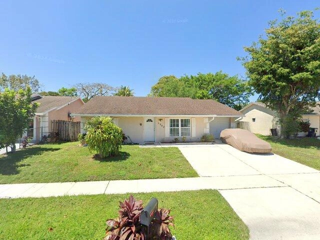 House image located at Lake Worth, FL 33463