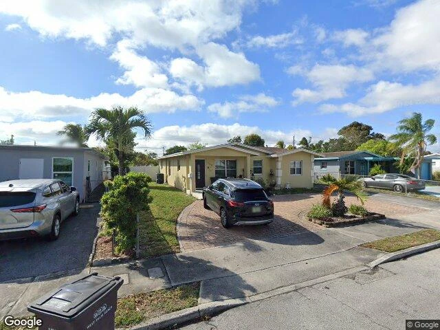 House image located at West Palm Beach, FL 33405