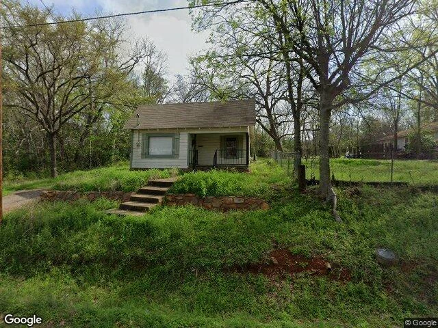 House image located at Palestine, TX 75801
