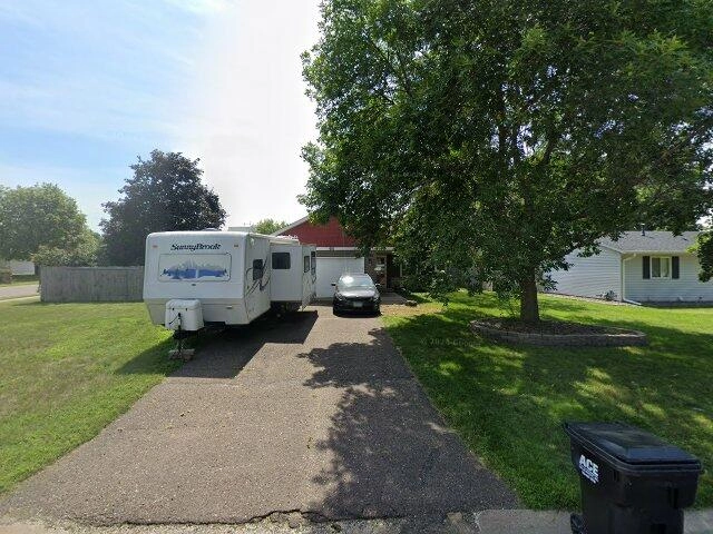 House image located at Isanti, MN 55040