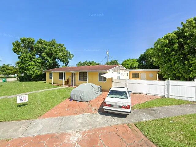 House image located at Miami, FL 33157
