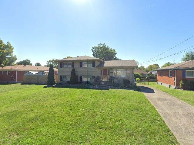 House image located at Louisville, KY 40219