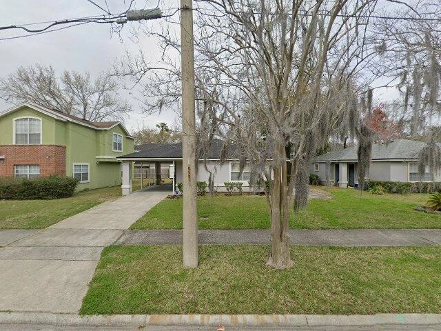 House image located at Jacksonville, FL 32209