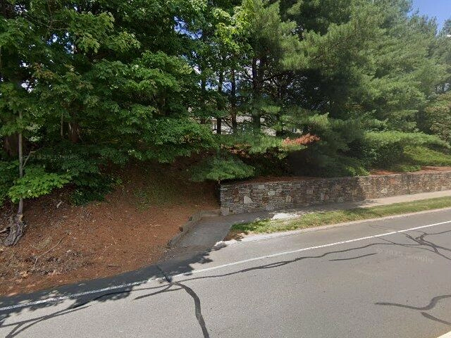 House image located at Meriden, CT 06450