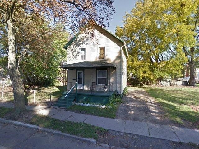 House image located at Lansing, MI 48915