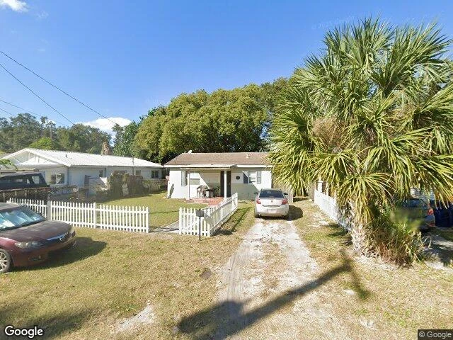House image located at Tampa, FL 33605