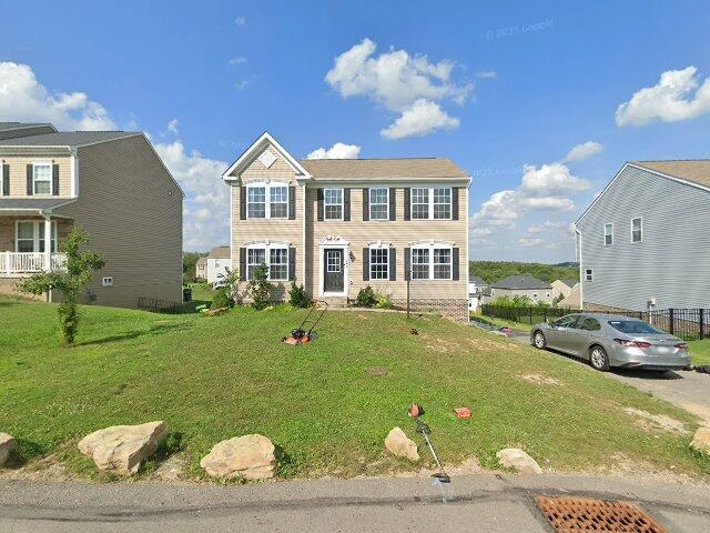 House image located at McDonald, PA 15057