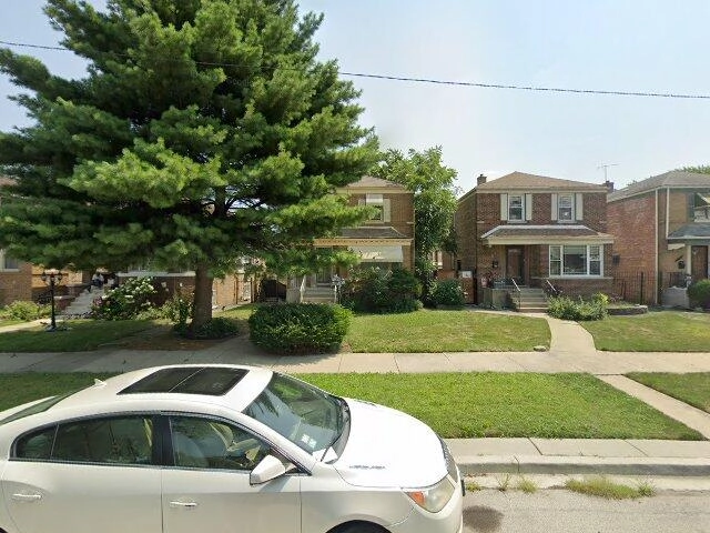 House image located at Chicago, IL 60620
