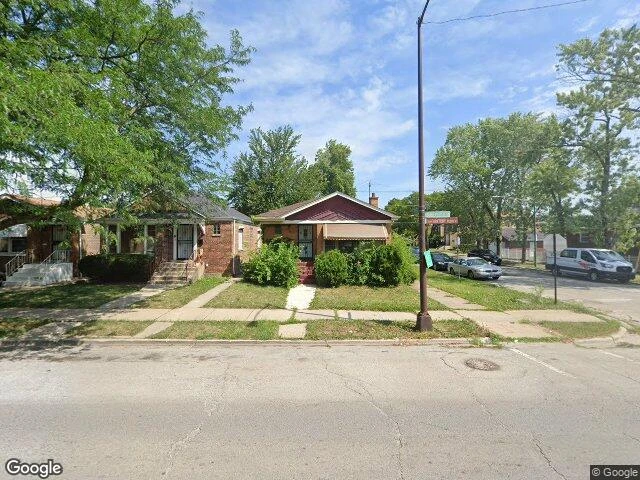 House image located at Chicago, IL 60628