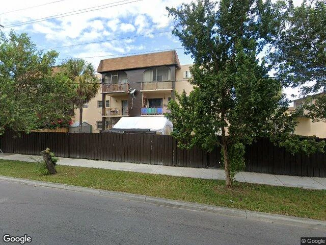 House image located at Miami, FL 33174