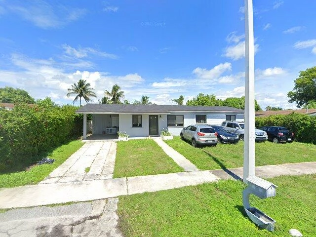 House image located at Miami, FL 33169