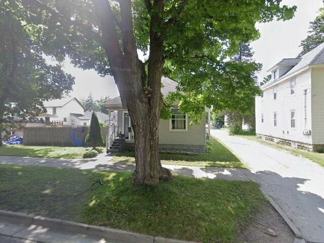 House image located at Cadillac, MI 49601