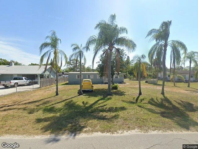 House image located at North Fort Myers, FL 33917