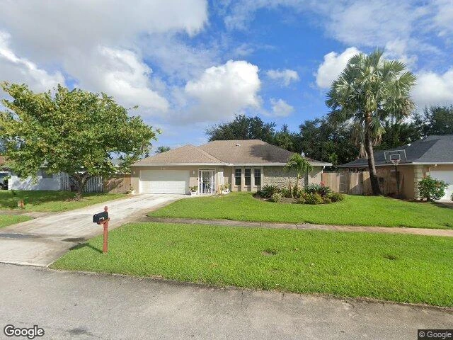 House image located at West Palm Beach, FL 33413