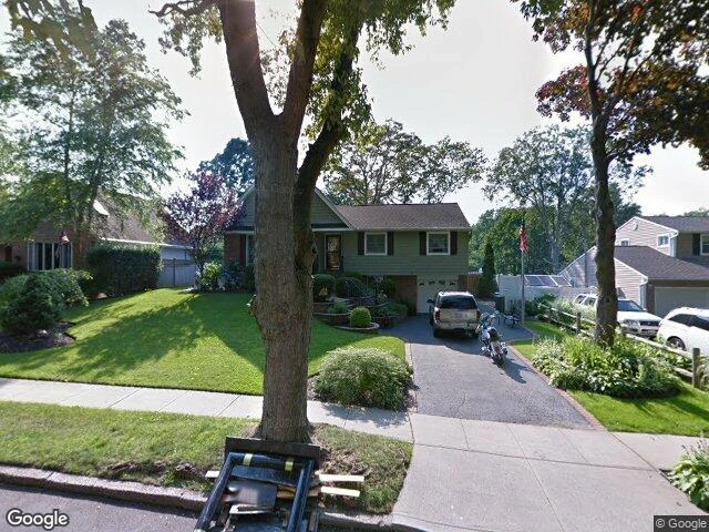 House image located at Kings Park, NY 11754