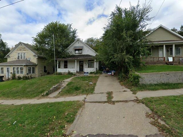 House image located at Sioux City, IA 51103