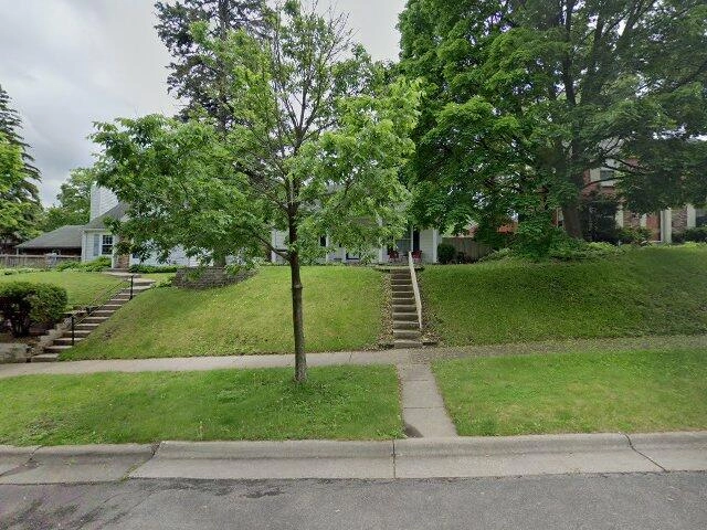 House image located at Saint Paul, MN 55105