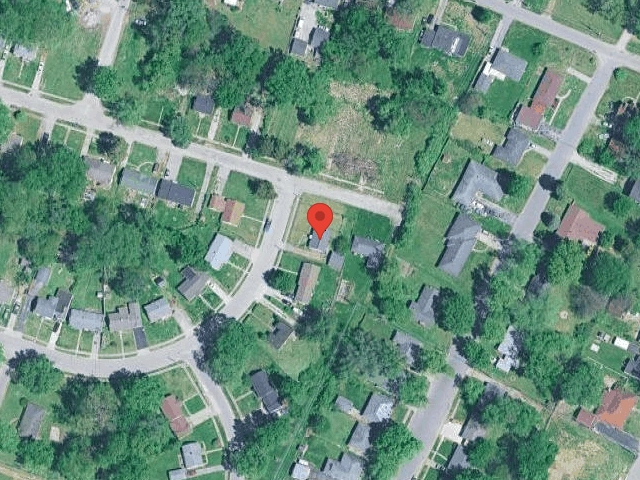 House image located at East Saint Louis, IL 62203