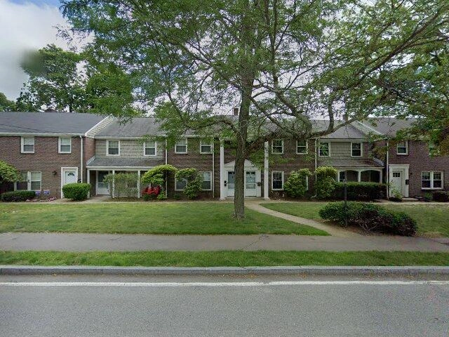 House image located at Oxford, MA 01540