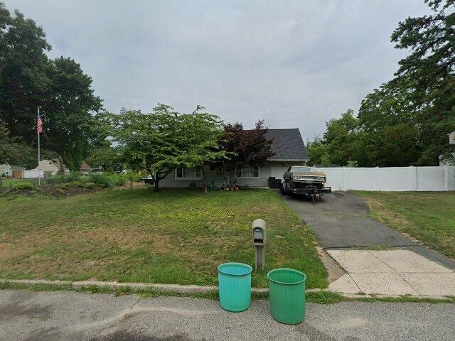 House image located at Medford, NY 11763