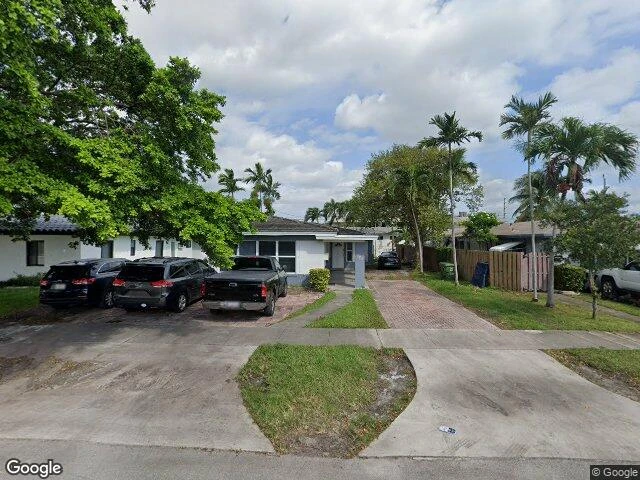 House image located at Hallandale, FL 33009