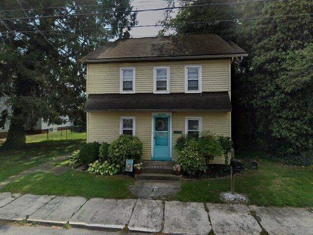 House image located at Lancaster, PA 17603
