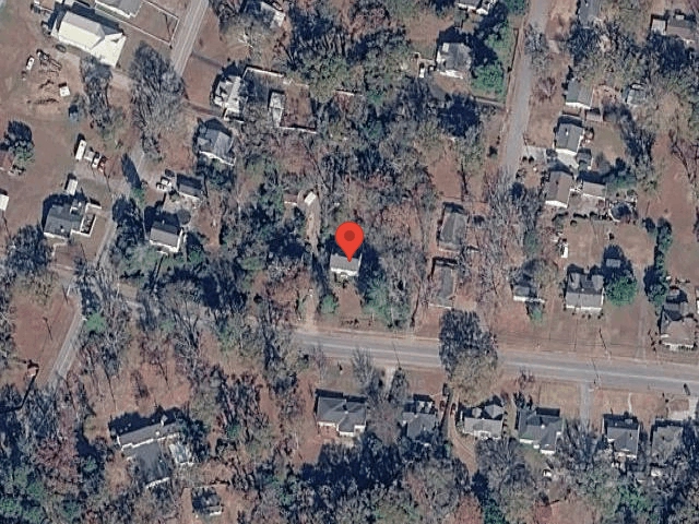 House image located at Laurens, SC 29360