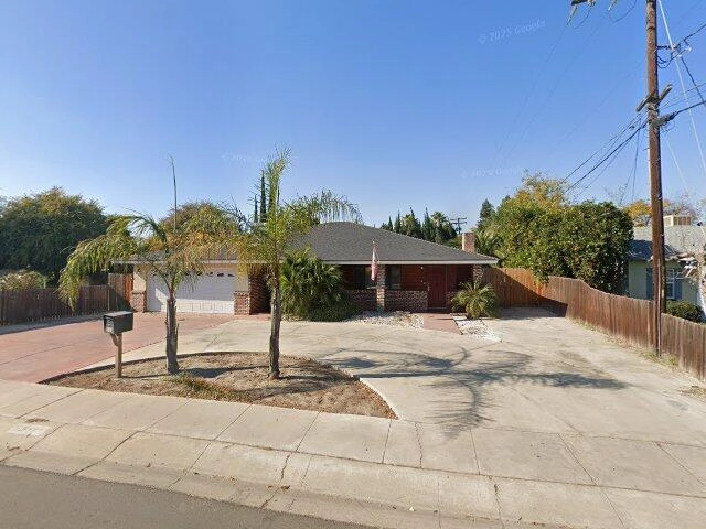 House image located at Visalia, CA 93291