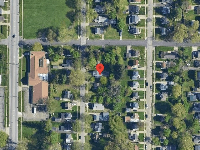 House image located at Akron, OH 44320