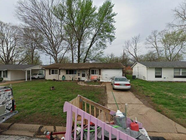 House image located at Hazelwood, MO 63042