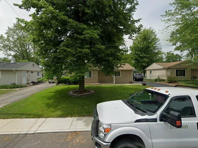 House image located at Carpentersville, IL 60110