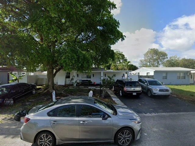 House image located at Lake Worth, FL 33461