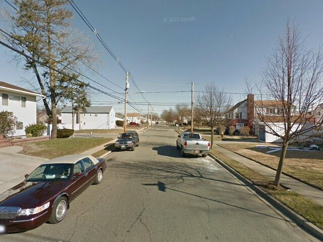 House image located at Freeport, NY 11520