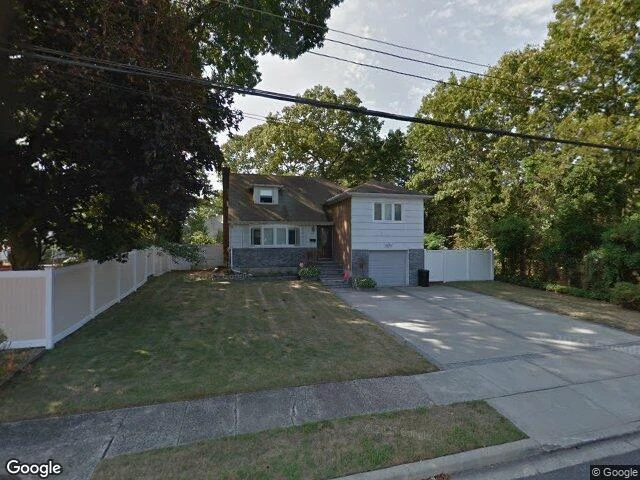 House image located at Roosevelt, NY 11575