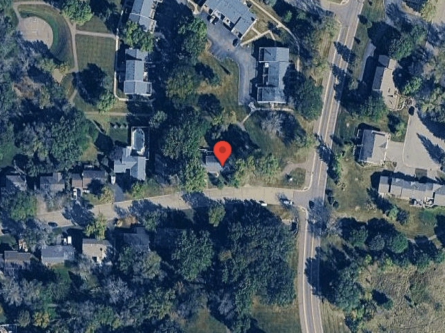 House image located at Chaska, MN 55318