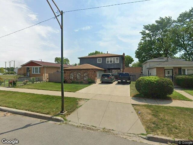 House image located at Chicago, IL 60638