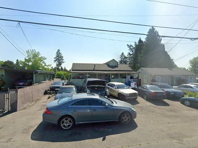 House image located at Seattle, WA 98168