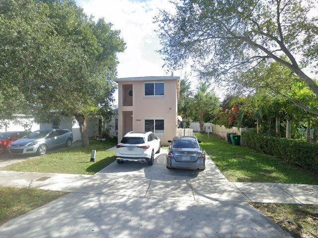 House image located at Miami, FL 33157